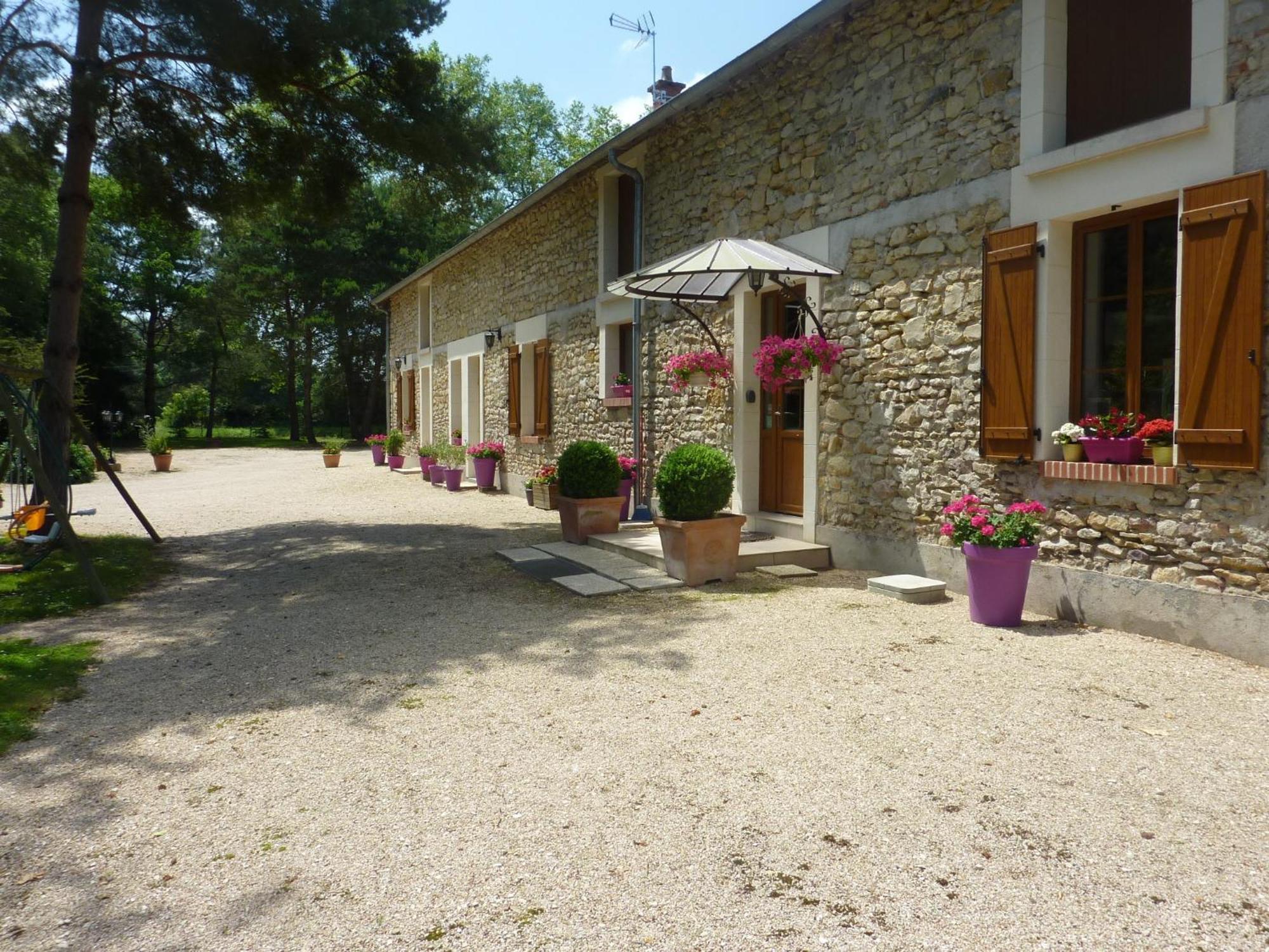 Chambres D'Hotes De La Junchere Saint-Hilaire-de-Court Екстериор снимка